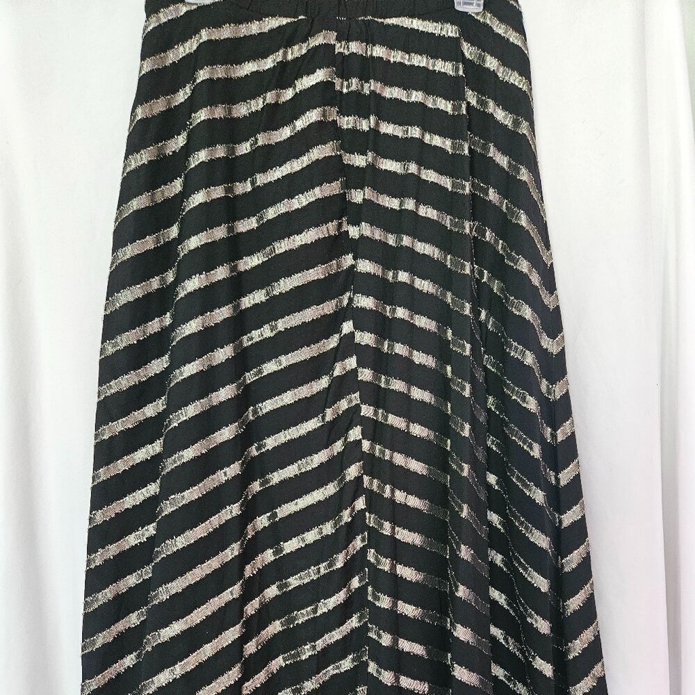 ALFANI Metallic Midi Skirt  NWT Size 8‎
